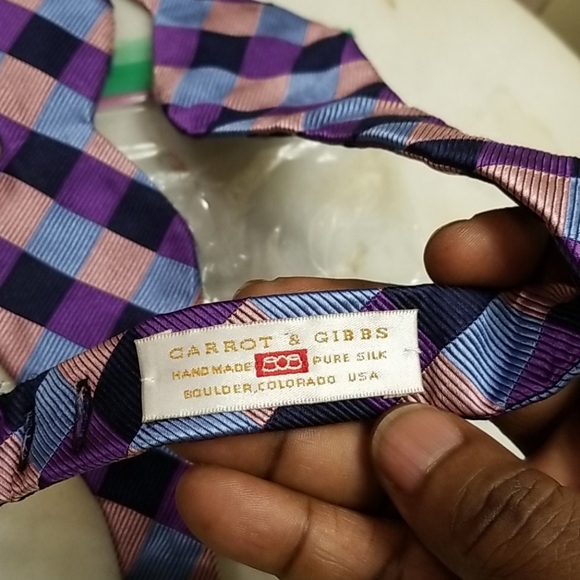 CARROT and GIBBS Bowtie - Picture 3 of 3